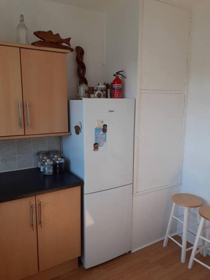 Marina View Lovely Upper 3 Bedroom Apartment Troon Exterior photo